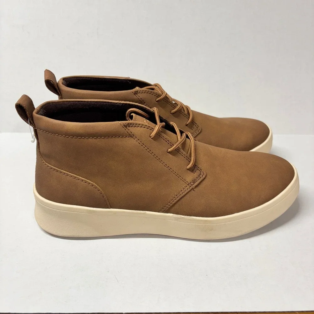 New IZOD Mens Chukka Boots Size 11 Brown Memory Foam Sneaker Hybrid Read